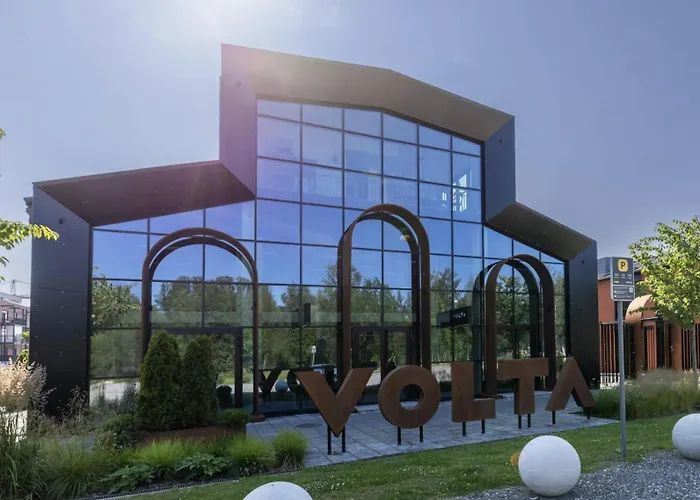 Korter Stylish Loft In Volta Quarter *